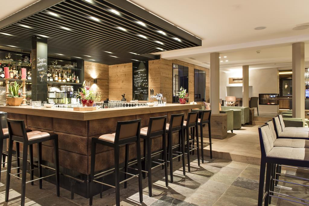 Hotel Palue Pontresina Ngoại thất bức ảnh