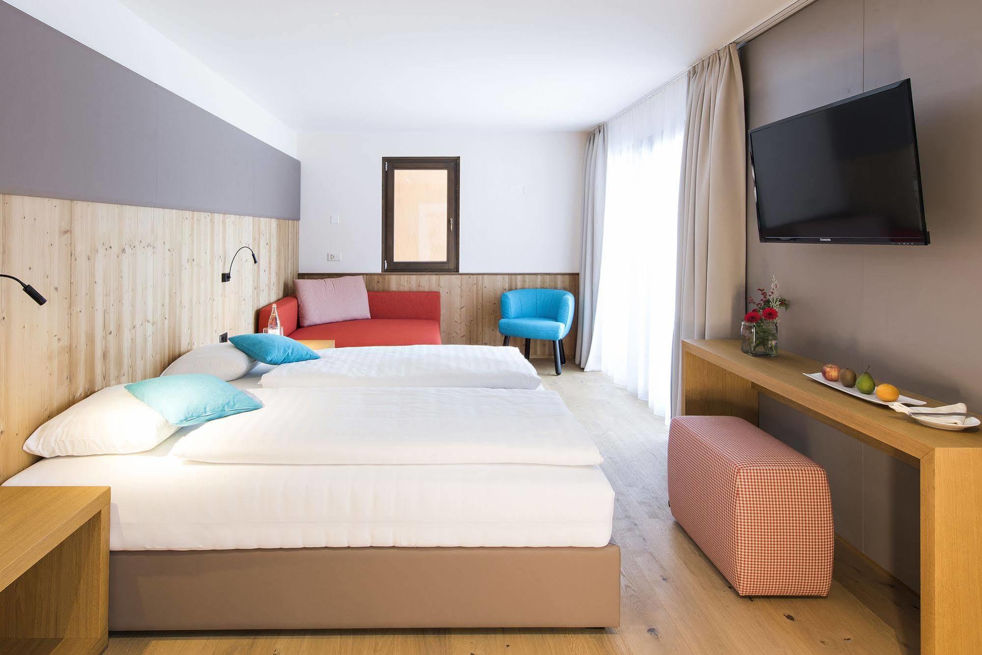 Hotel Palue Pontresina Ngoại thất bức ảnh